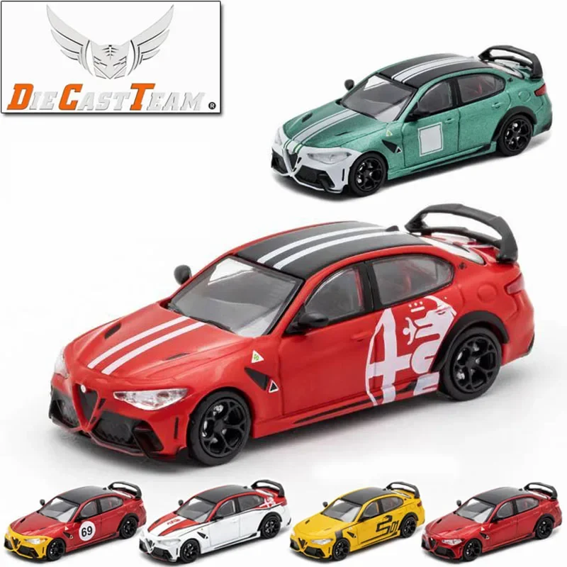 Model Kit Alfa Romeo - DCT 1/64 Alfa Romeo Giulia Juliet
