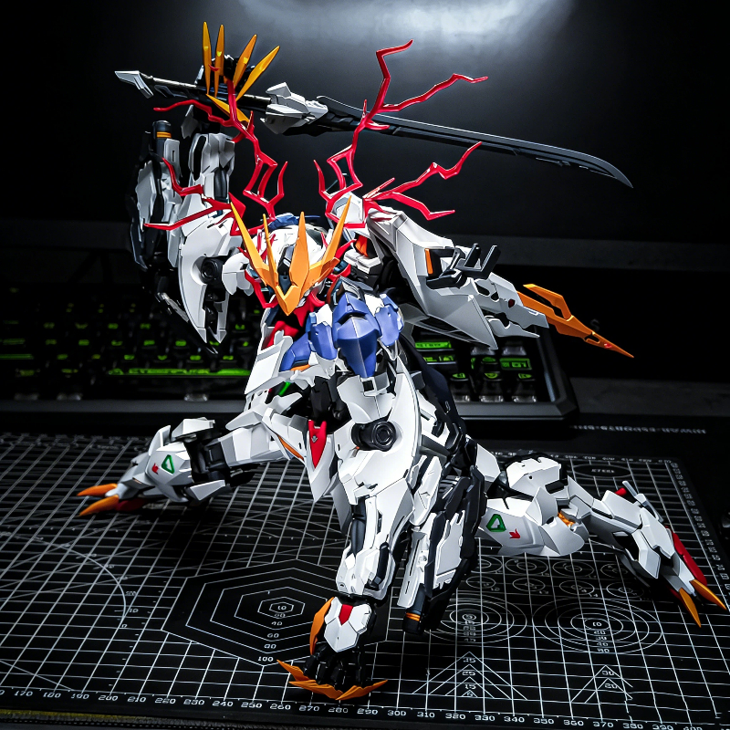 MG 1/100 Fenrir Wolf King Asse - Model Kit Water Decal incelemesi ve fiyatı