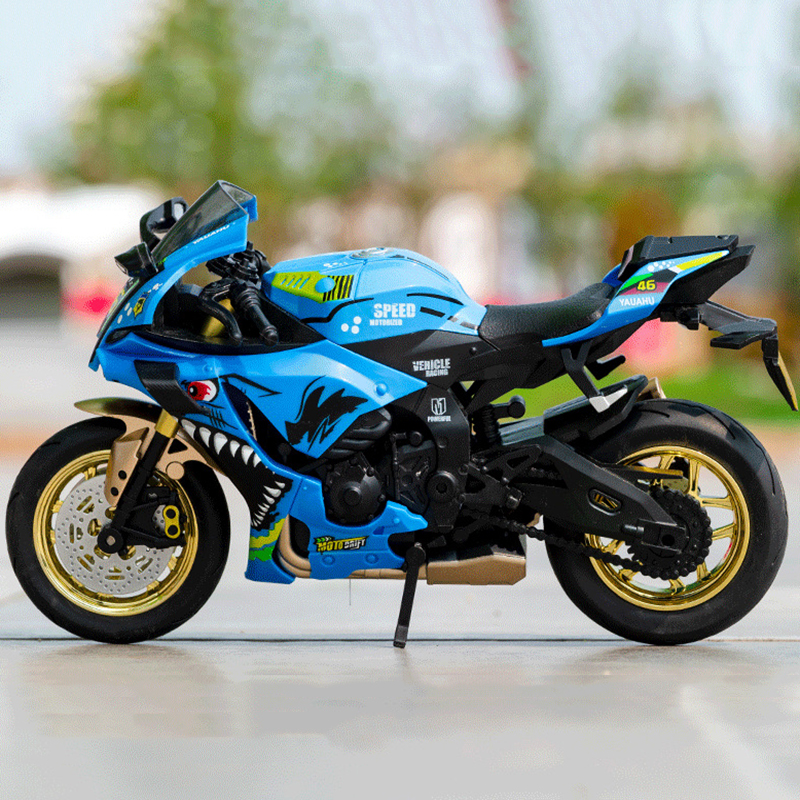 1:10 Yamaha YZF R1M Alloy Scal - Model Kit Yamaha incelemesi ve fiyatı