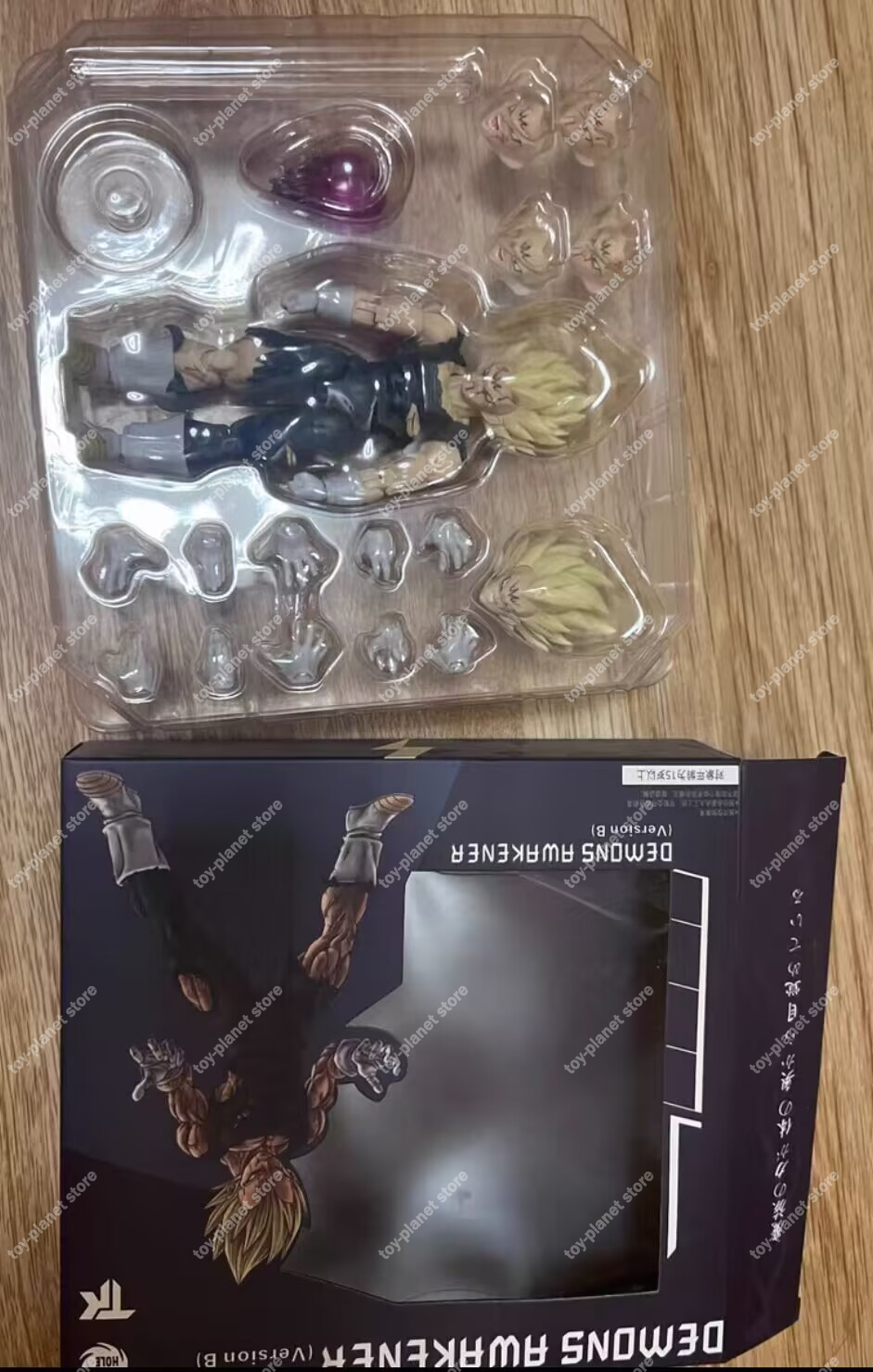Black Hole Toys Demons Awakene - Model Kit Vegeta incelemesi ve fiyatı